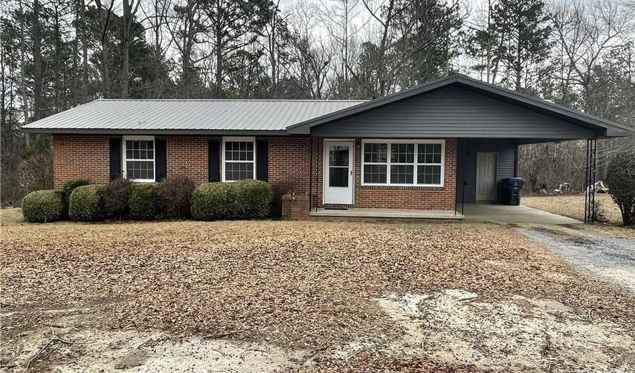1812 K Sts, Alexander City, AL 35010 - 3 Beds, 2 Bath