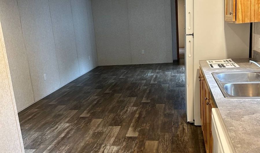 1628 B St 18, Anderson, IN 46016 - 2 Beds, 2 Bath