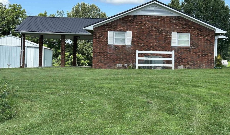 1889 HIGHWAY 80 E, Arlington, KY 42021 - 4 Beds, 2 Bath