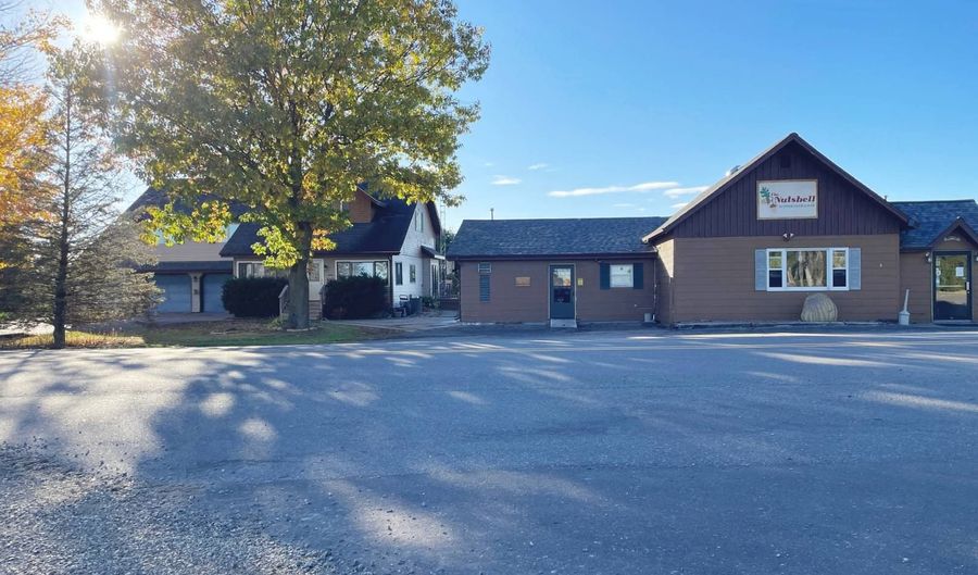 N696 County Rd S, Antigo, WI 54409 - 4 Beds, 3 Bath