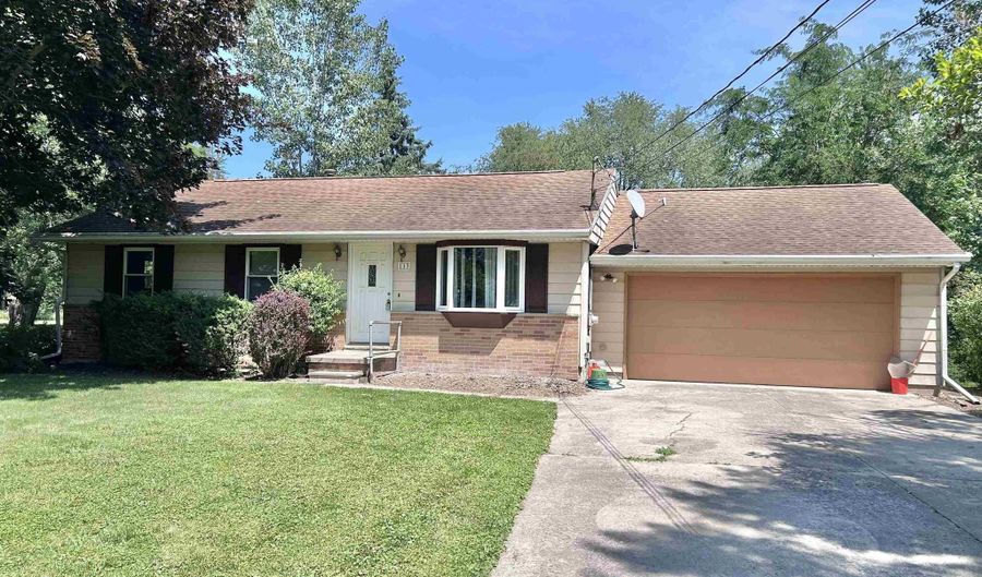 113 Pleasant Knoll Rd, Adrian, MI 49221 - 3 Beds, 1 Bath
