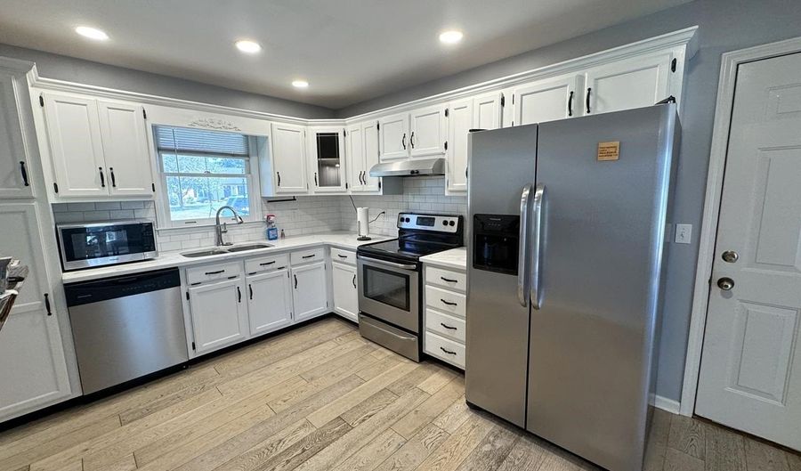 181 Saddlebrook Way, Alvaton, KY 42122 - 3 Beds, 2 Bath