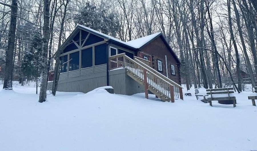 3391 N Cedar Gap Ln, Birdseye, IN 47513 - 2 Beds, 2 Bath