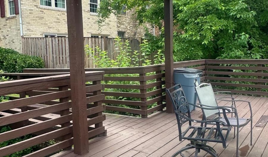 7425 DEMOCRACY Blvd 14, Bethesda, MD 20817 - 2 Beds, 2 Bath