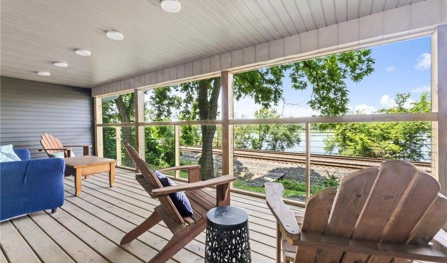 S1495 State Highway 35, Alma, WI 54610 - 1 Beds, 1 Bath
