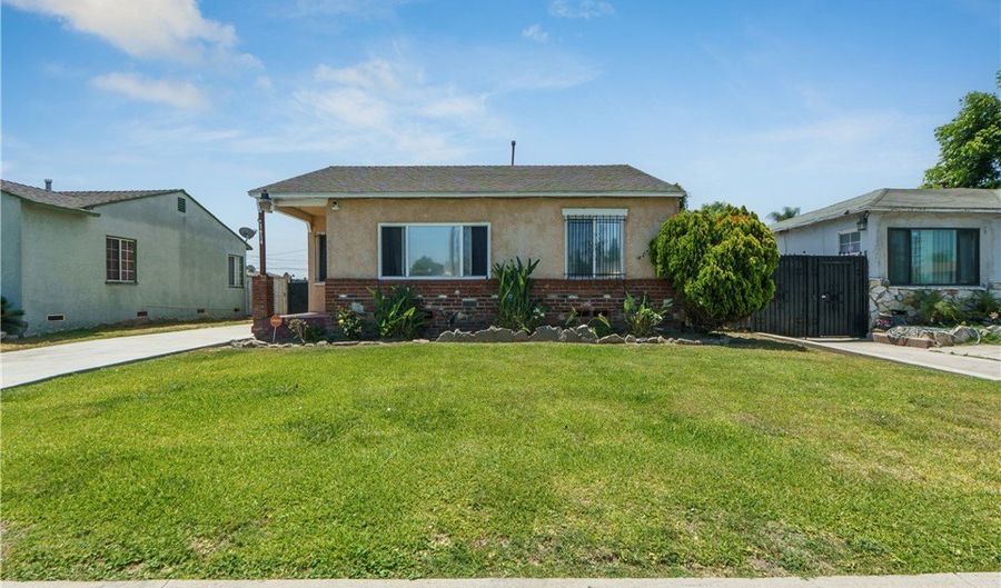 1614 E 124th St, Compton, CA 90222 - 3 Beds, 1 Bath