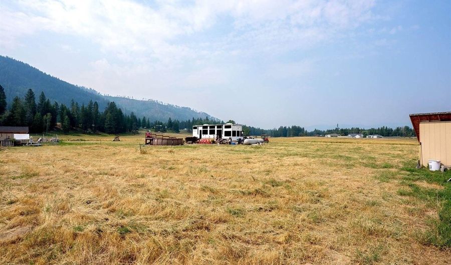 4289 Paradise Valley Rd, Bonners Ferry, ID 83805 - 0 Beds, 0 Bath