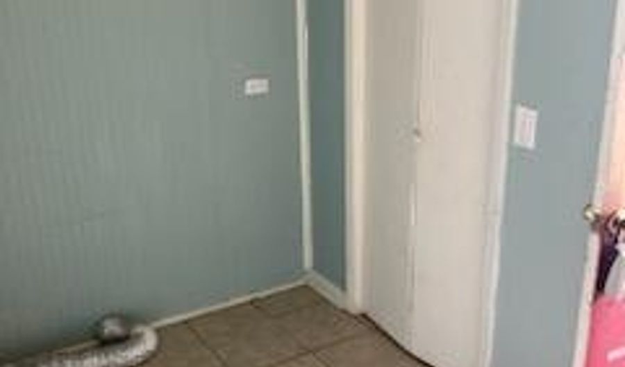 1305 Concord Dr, Amory, MS 38821 - 3 Beds, 2 Bath