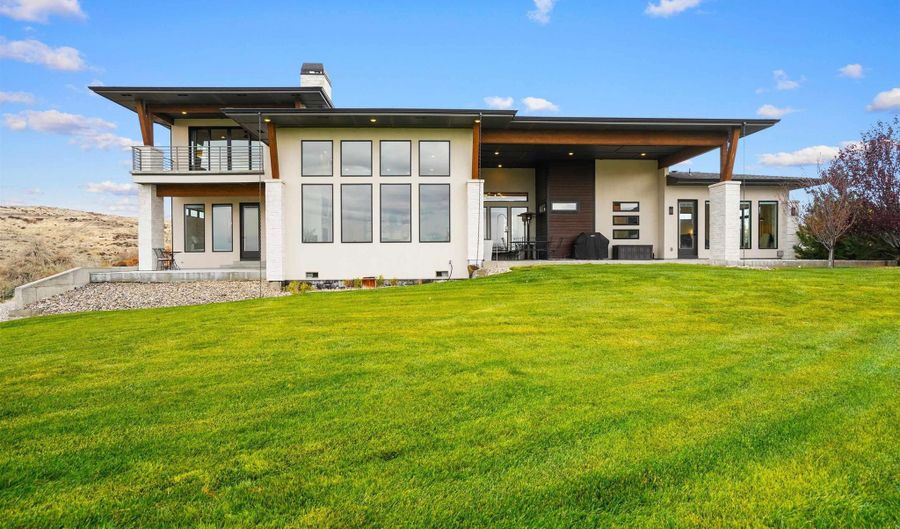 16357 Brunello, Caldwell, ID 83607 - 3 Beds, 4 Bath