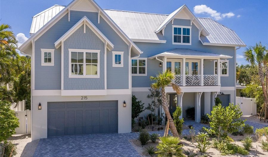 215 SYCAMORE Ave, Anna Maria, FL 34216 - 4 Beds, 5 Bath