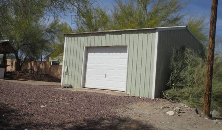 652 N Kilbright, Ajo, AZ 85321 - 2 Beds, 2 Bath