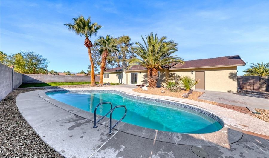 1905 Sur Este, Henderson, NV 89123 - 3 Beds, 2 Bath