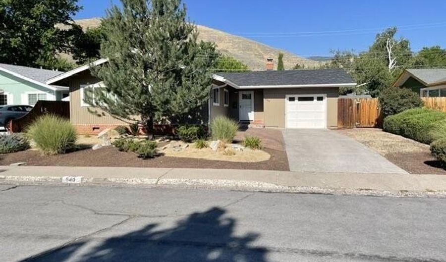 540 S Richmond Ave, Carson City, NV 89703 - 3 Beds, 2 Bath