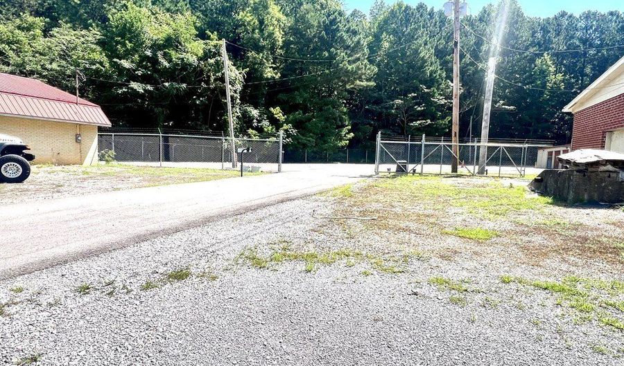 907 S Main St, Lafayette, GA 30728 - 0 Beds, 0 Bath