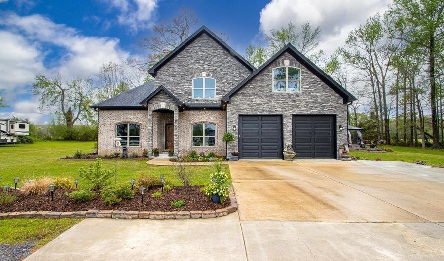 204 Annis Estates Dr, Austin, AR 72007 - 3 Beds, 3 Bath