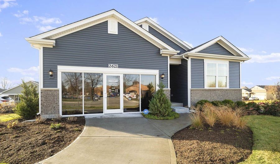 2621 HARNISH Dr, Algonquin, IL 60102 - 2 Beds, 2 Bath