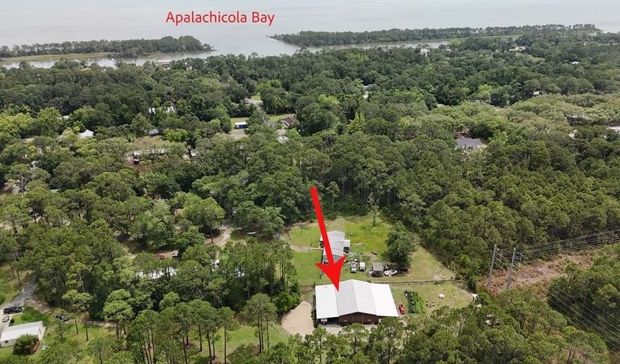 400 Kevin Rd, Apalachicola, FL 32320 - 1 Beds, 1 Bath