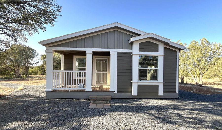 2145 Pulp Mill Rd, Clay Springs, AZ 85923 - 2 Beds, 2 Bath