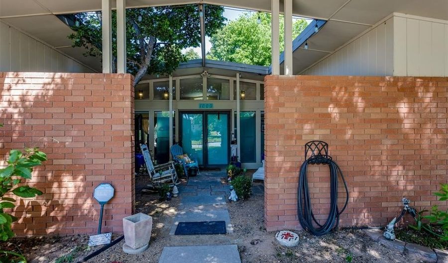 1800 N Alexander Ln, Bethany, OK 73008 - 3 Beds, 2 Bath
