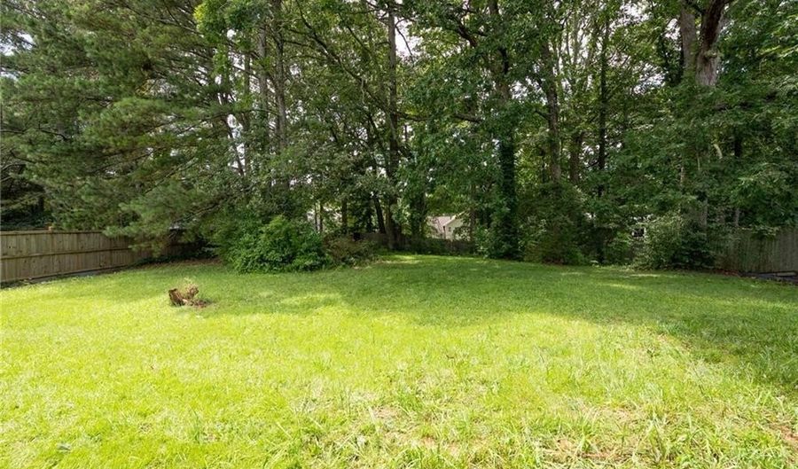 936 Tyrell Dr, Austell, GA 30106 - 5 Beds, 3 Bath