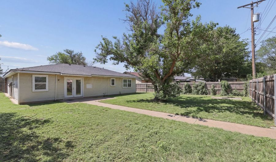 5144 ROYCE Dr, Amarillo, TX 79110 - 4 Beds, 2 Bath