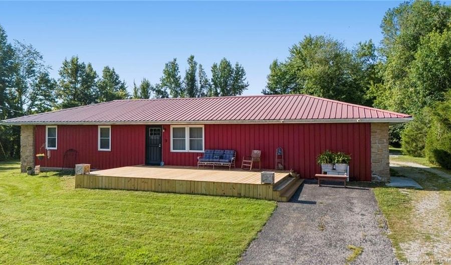 741 W Booe Rd, Austin, IN 47102 - 4 Beds, 2 Bath