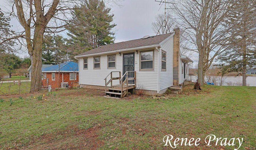 3511 Lake Allegan Dr, Allegan, MI 49010 - 2 Beds, 2 Bath