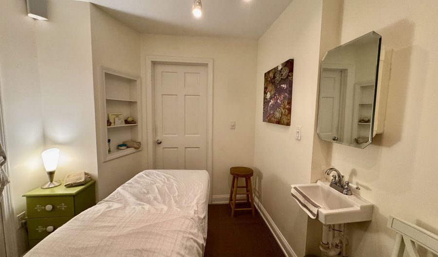 183 Montowese St A2, Branford, CT 06405 - 0 Beds, 0 Bath