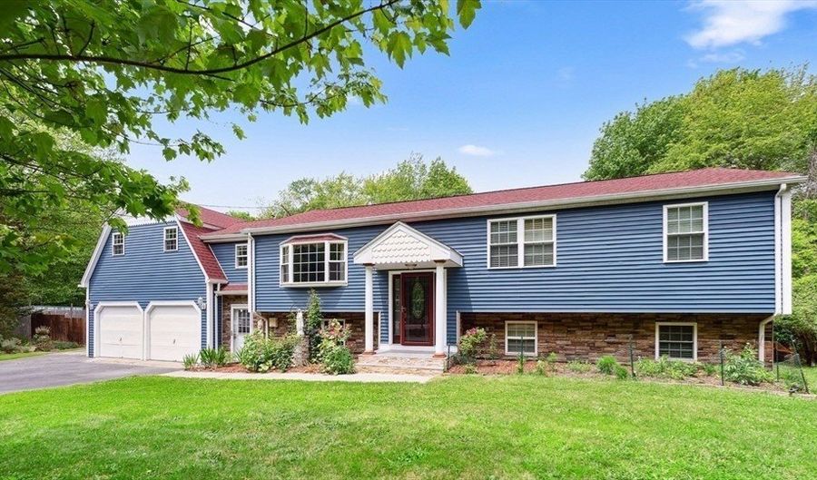 451 Lincoln St, Abington, MA 02351 - 5 Beds, 3 Bath