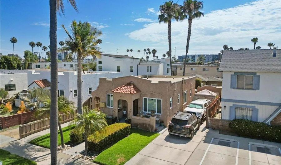 4533-35 Idaho, San Diego, CA 92116 - 3 Beds, 3 Bath