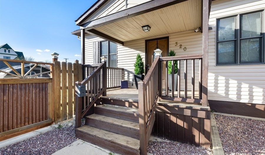 320 318 W 3rd St, Anaconda, MT 59711 - 5 Beds, 3 Bath