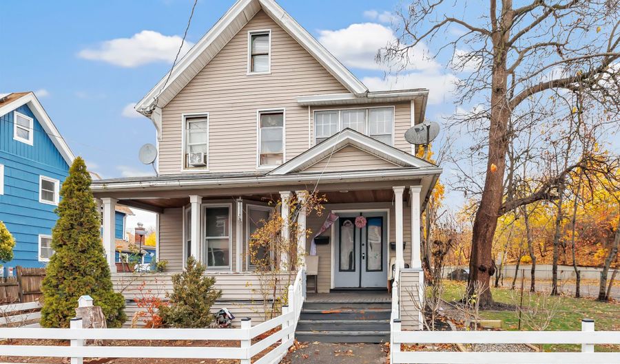 56 Gem Ave, Bridgeport, CT 06606 - 5 Beds, 2 Bath