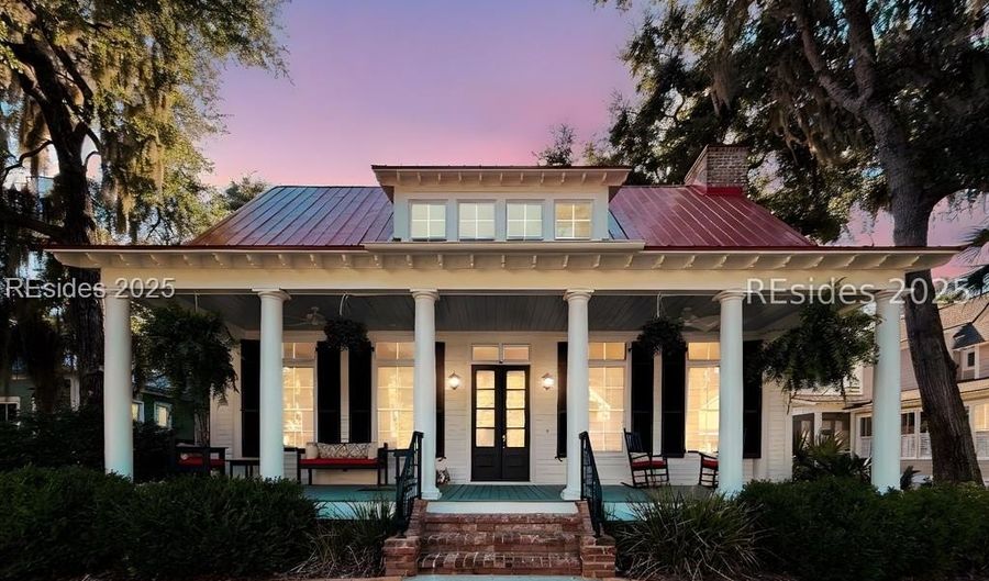 53 Park Way, Beaufort, SC 29907 - 4 Beds, 5 Bath