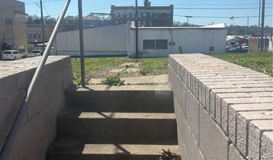 820 Kansas Ave, Atchison, KS 66002 - 0 Beds, 0 Bath