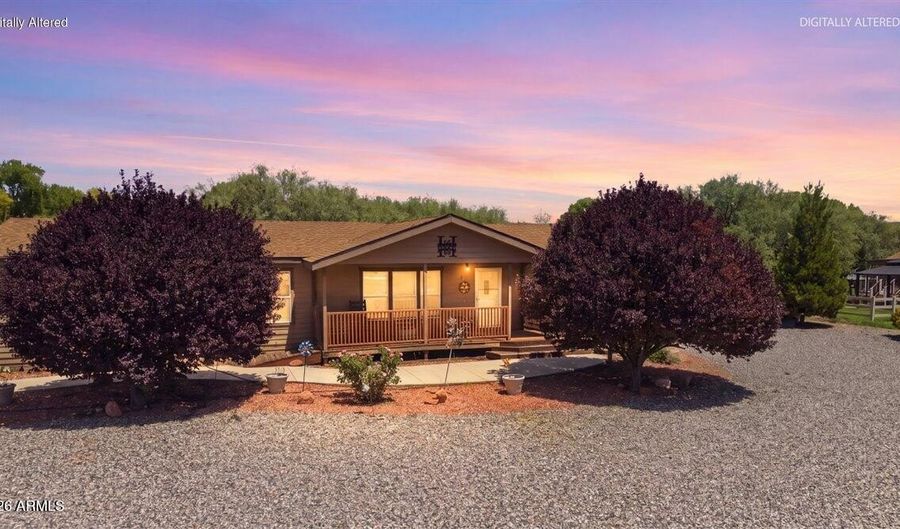 2064 W CALLE SALIDA, Camp Verde, AZ 86322 - 4 Beds, 3 Bath