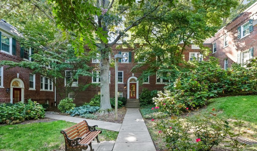 1802 KEY Blvd 9482, Arlington, VA 22201 - 2 Beds, 1 Bath