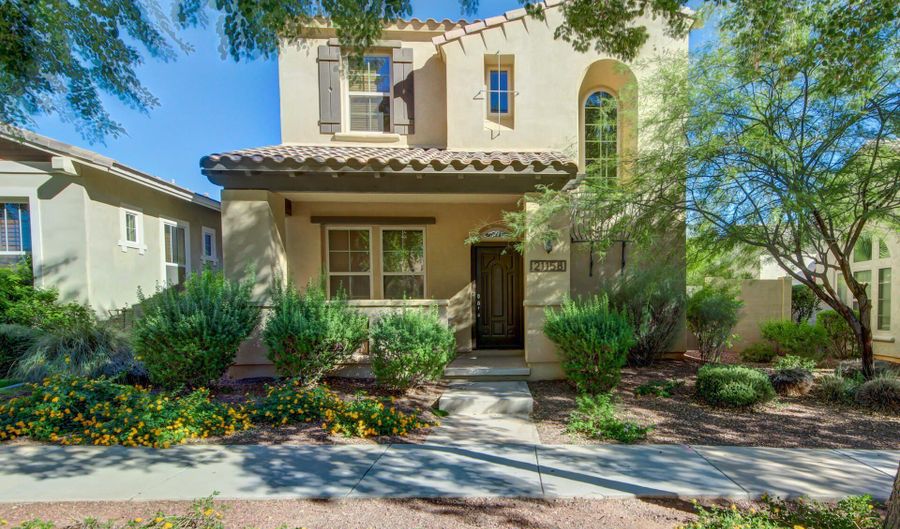 21158 W SYCAMORE Dr, Buckeye, AZ 85396 - 4 Beds, 4 Bath