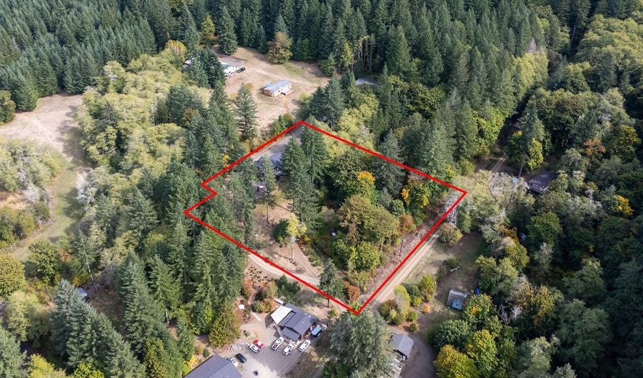 42520 TESTAMENT CREEK Rd, Beaver, OR 97108 - 3 Beds, 3 Bath