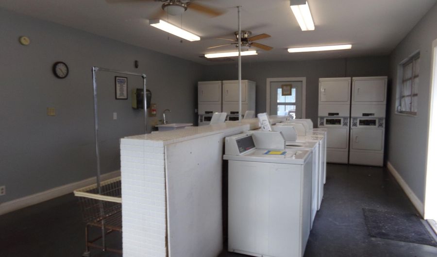 6385 Cypress Ln, Atlantis, FL 33462 - 2 Beds, 2 Bath