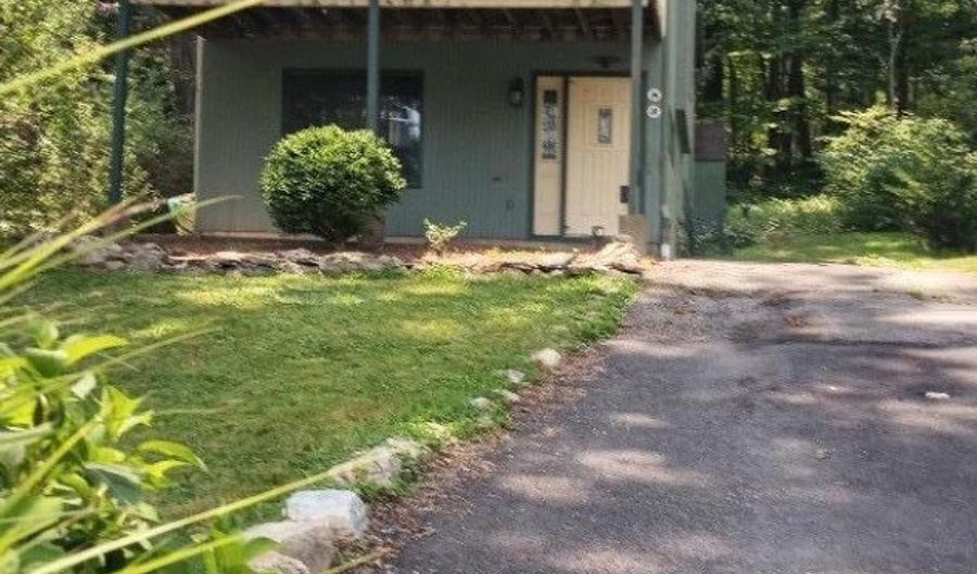 83 Lakeside Dr, Alloway, NJ 07461 - 2 Beds, 2 Bath