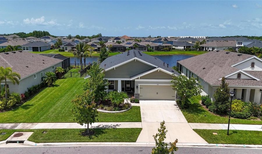 7116 ESTERO Ct, Apollo Beach, FL 33572 - 4 Beds, 3 Bath