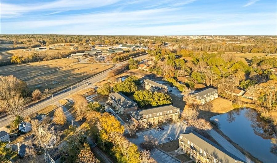 1761 WIRE Rd, Auburn, AL 36830 - 2 Beds, 3 Bath