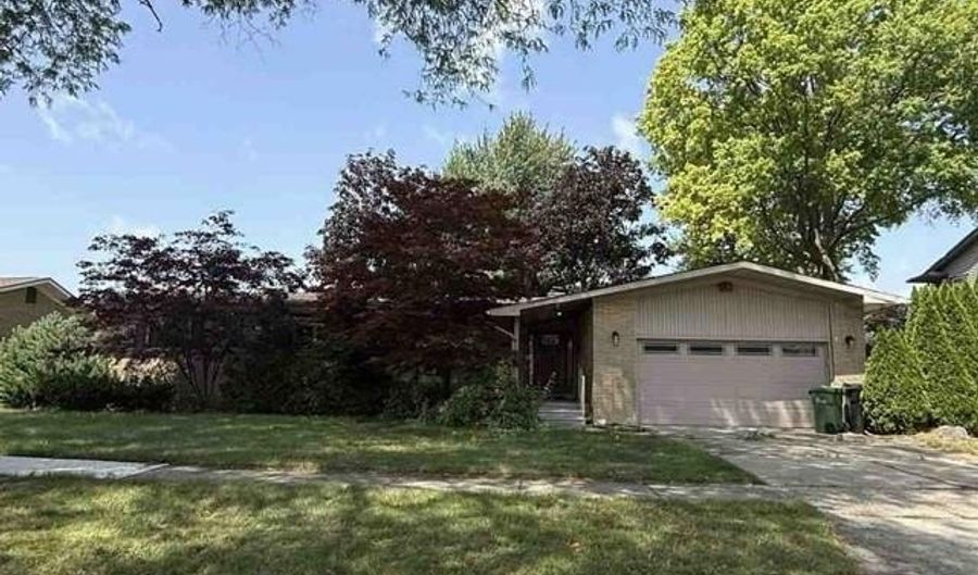 10078 Kolb Ave, Allen Park, MI 48101 - 3 Beds, 3 Bath