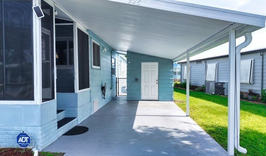 926 Frangi Pani Dr, Barefoot Bay, FL 32976 - 2 Beds, 2 Bath