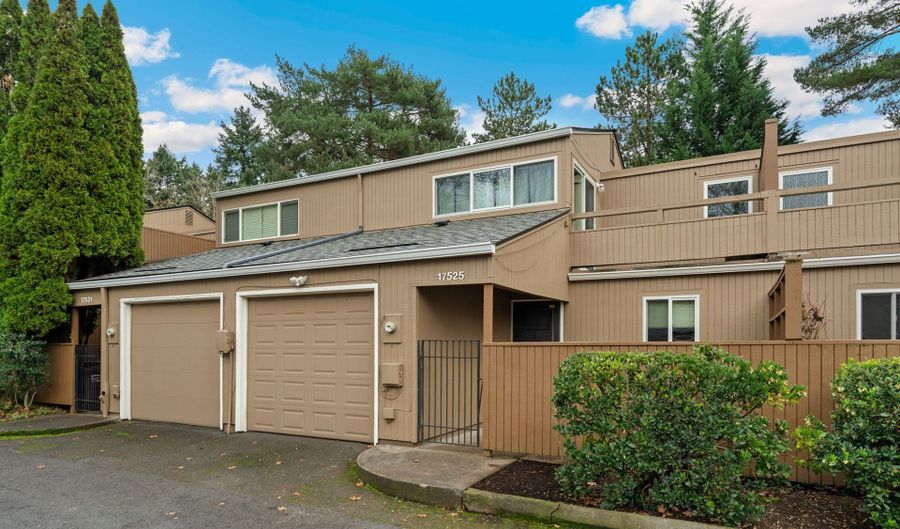 17525 NW SHOREWOOD Dr, Beaverton, OR 97006 - 2 Beds, 1 Bath