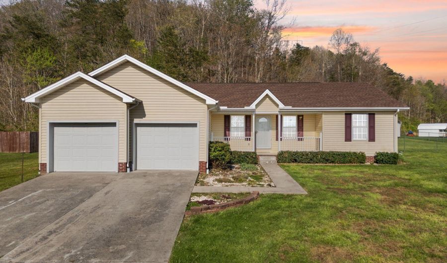 100 Chestnut Dr, Barbourville, KY 40906 - 3 Beds, 2 Bath