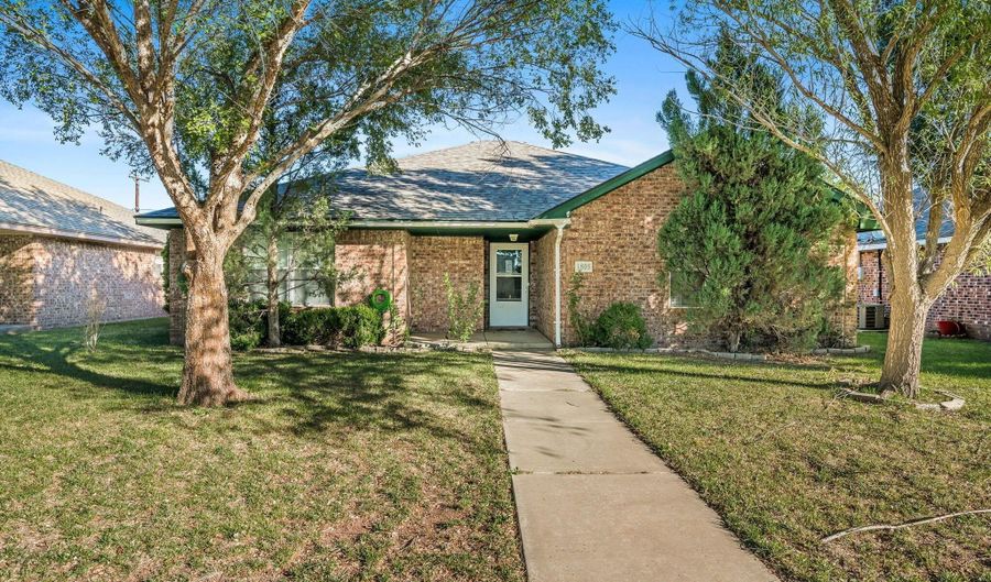 1803 SE 36th Ave, Amarillo, TX 79118 - 3 Beds, 2 Bath