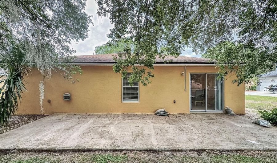 185 WINDING COVE Ave, Apopka, FL 32703 - 3 Beds, 2 Bath
