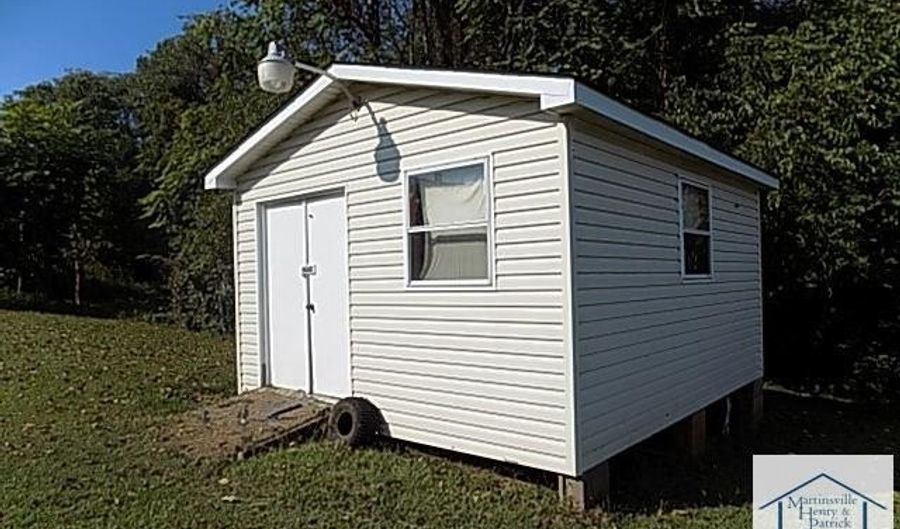 319 Maple Ridge Rd, Bassett, VA 24055 - 3 Beds, 1 Bath