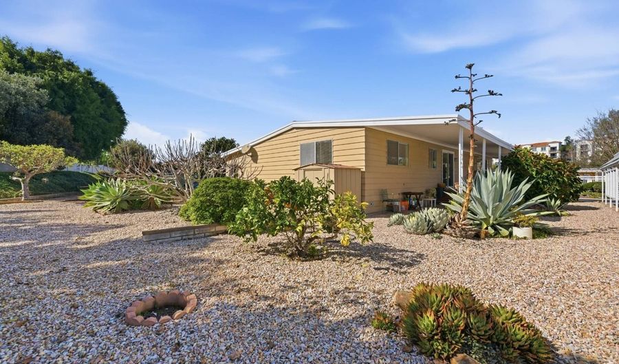 4967 Cindy Ave, Carlsbad, CA 92008 - 2 Beds, 2 Bath